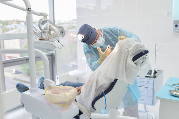 Best Emergency Tooth Extraction in Hawaiian Ocean View, HI